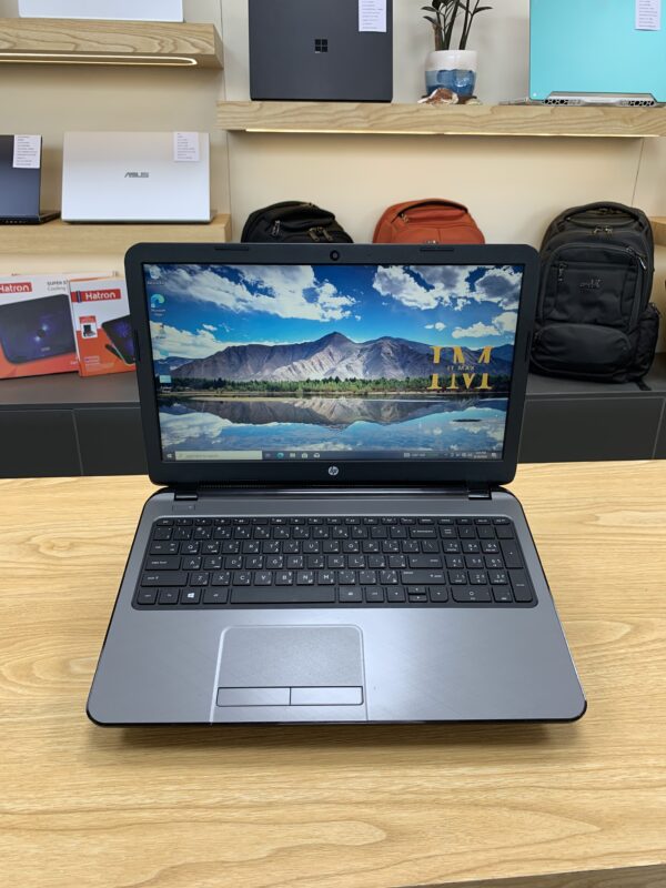 HP PAVILION 15R005NE