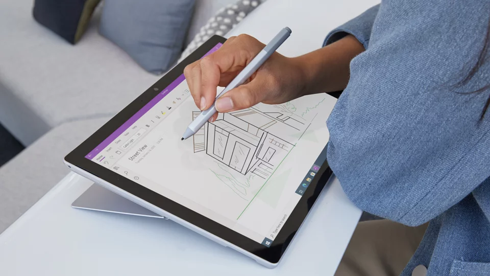 نقد و بررسی قلم لمسی مایکروسافت مدل سرفیس پن 1776 4 Carousel Surface Pen Platinum Lifestyle 03