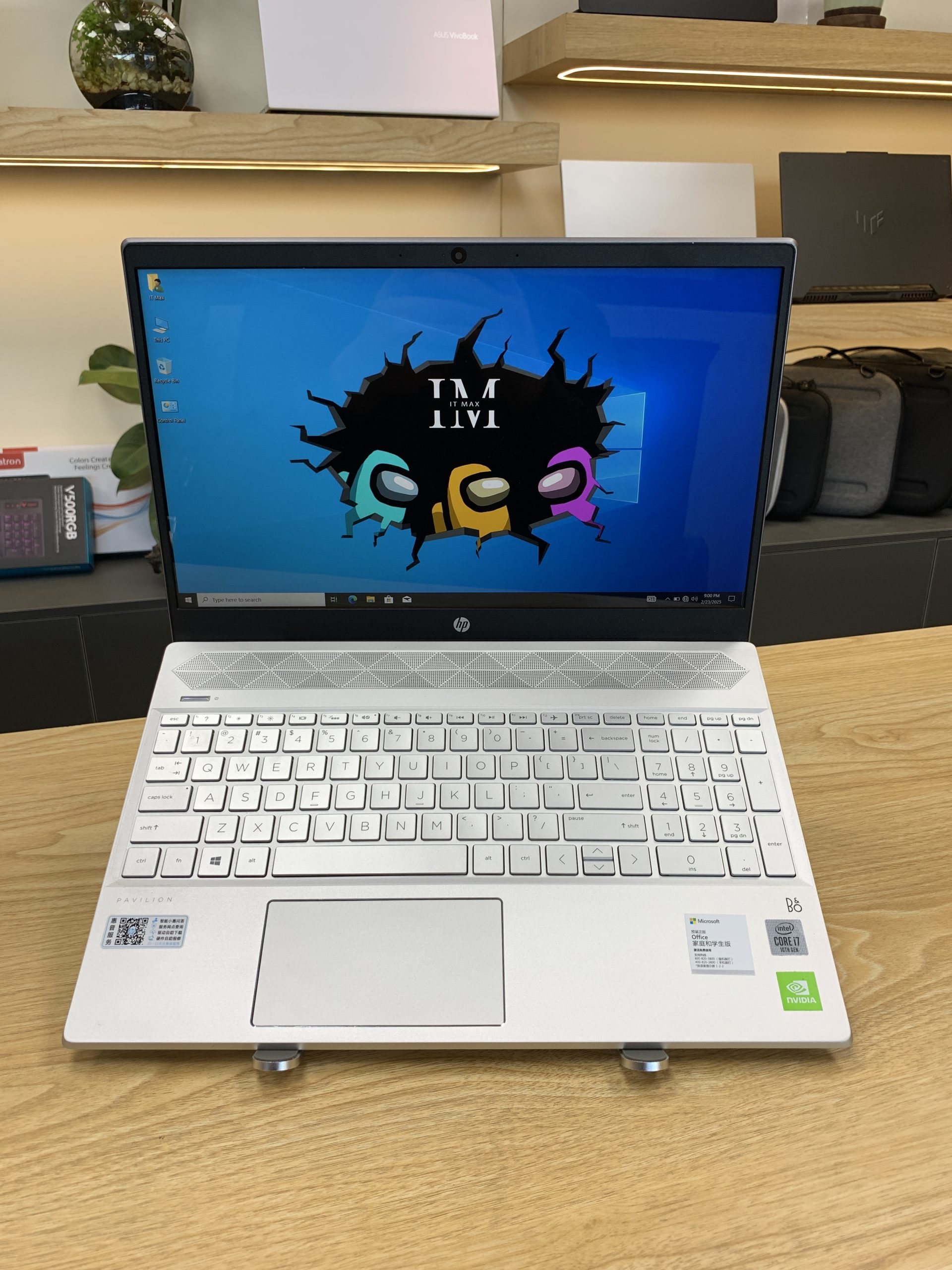 لپ تاپ اچ پی مدل HP Pavilion 15-CS3030TX...