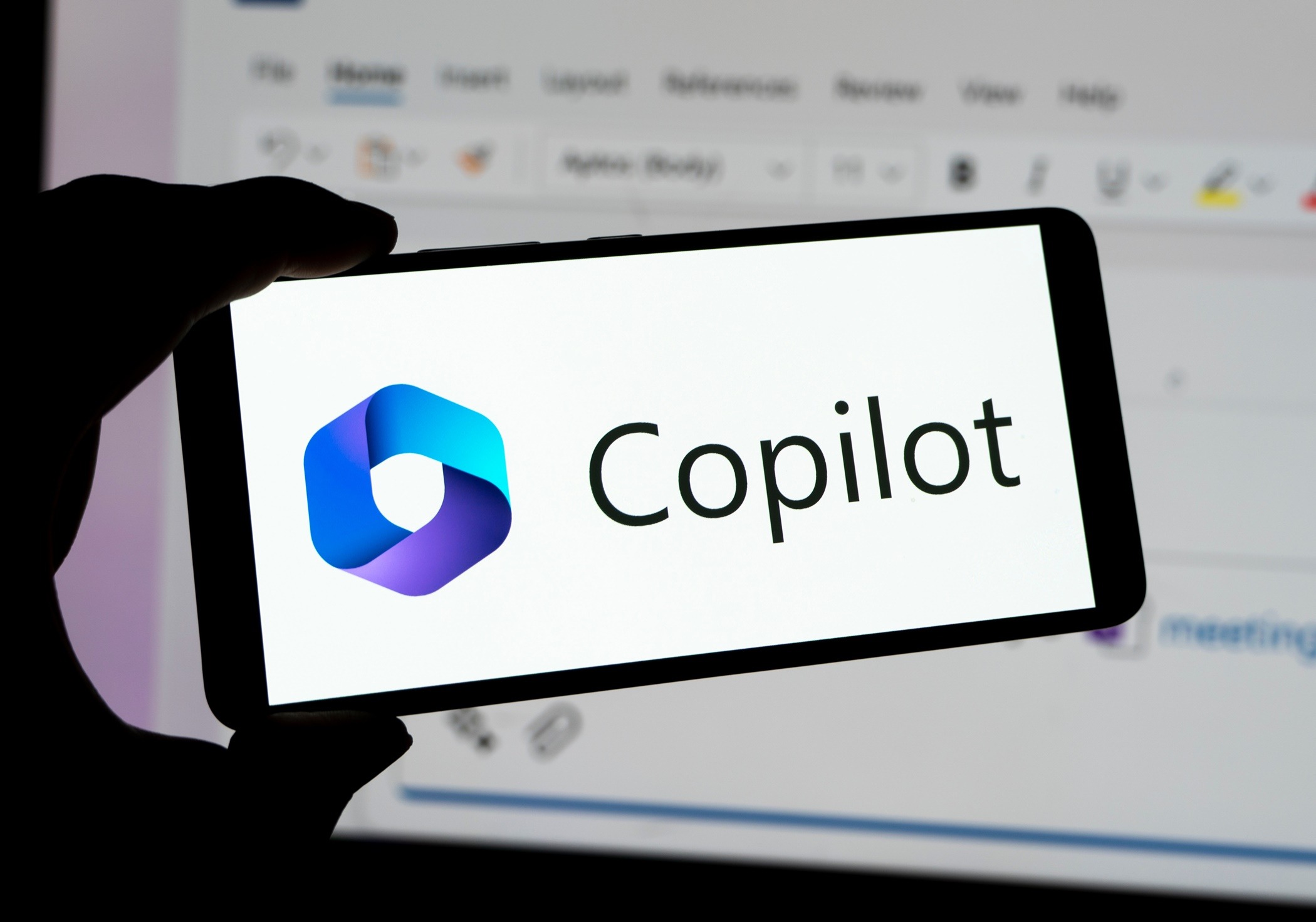 بررسی دستیارهای هوش مصنوعی رایگان در ویندوز 2 Microsofts AI Assistant Copilot Is Coming to Windows 11