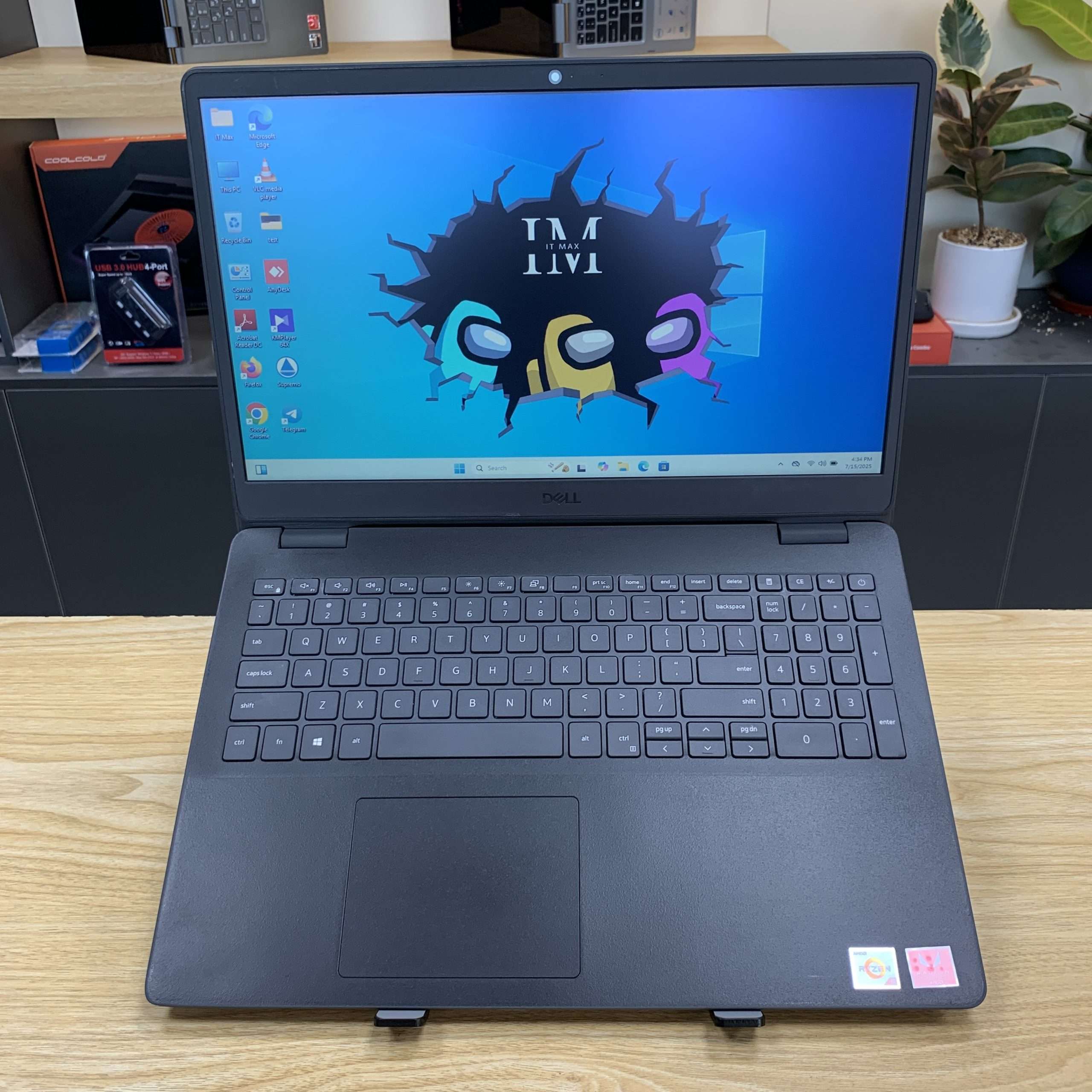 لپ تاپ دل مدل Dell INSPIRON 3605 AMD Ryzen 5 8GB 256SSD
